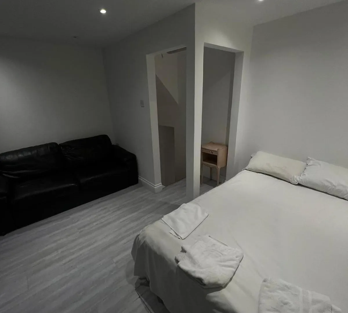 37,Northbrook Road Apartment Ilford United Kingdom